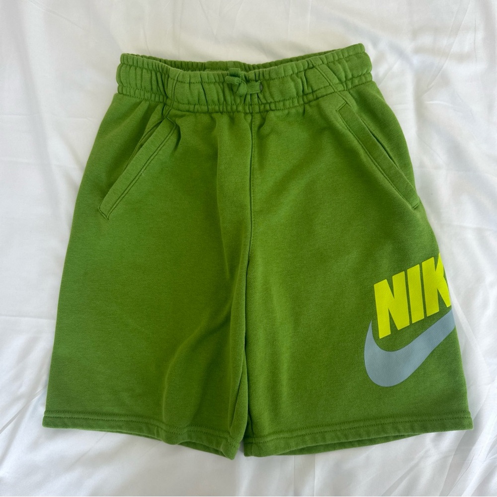 Nike Lime Green Soft Cotton‎ Shorts Boys Small